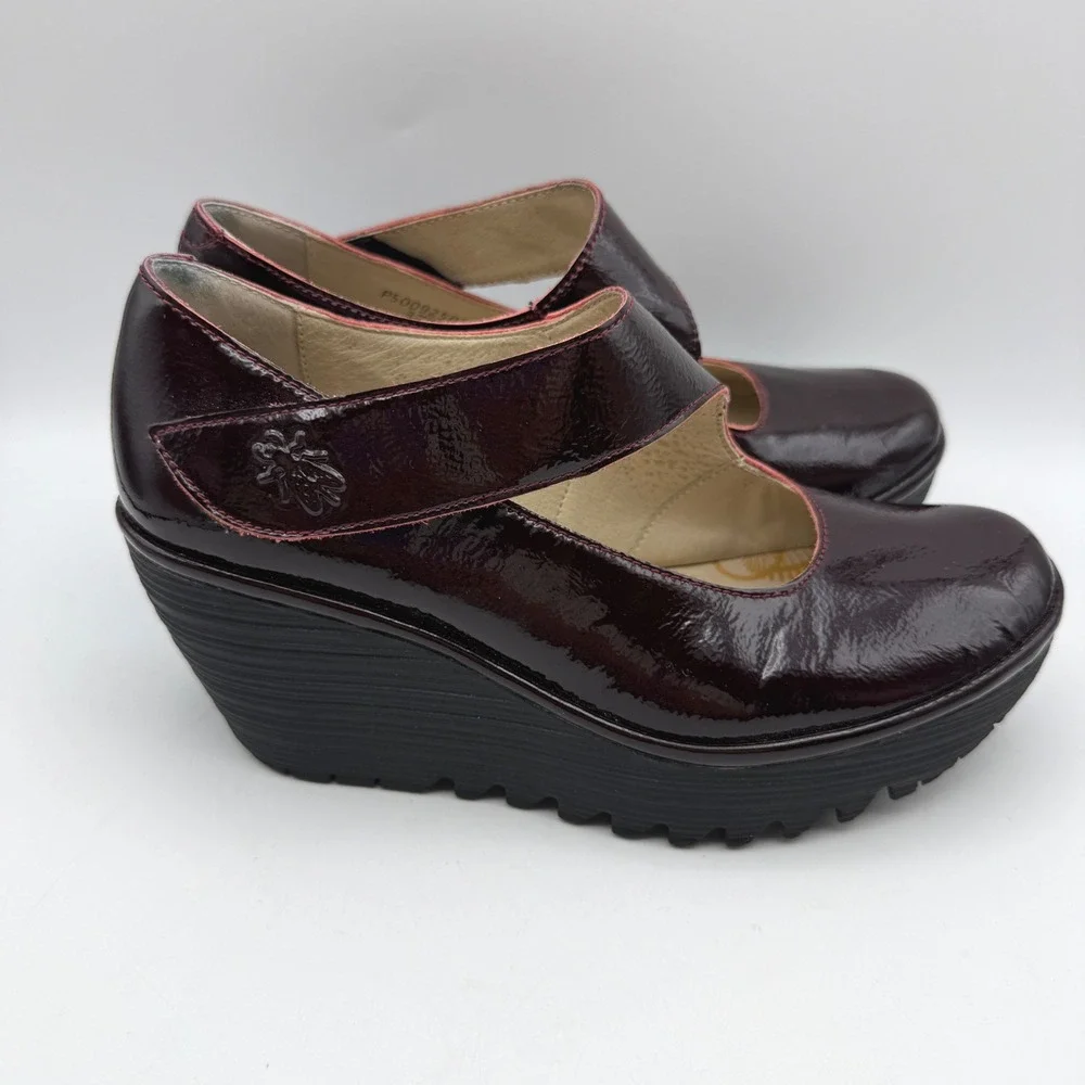 Fly London Wedge Pumps Women EU 37 US 6.5-7 Burgundy Patent Leather Mary Jane